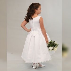 SALE COMMUNION DRESS Sweetie Pie Girls White Communion Dress:- 4076 AGE 7 & 8
